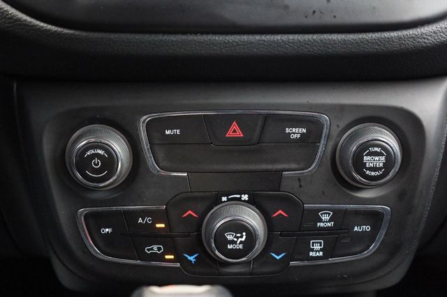 2019 Jeep Compass Latitude - 23069412 - 39