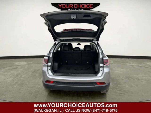 2019 Jeep Compass Latitude 4dr SUV - 22993939 - 13