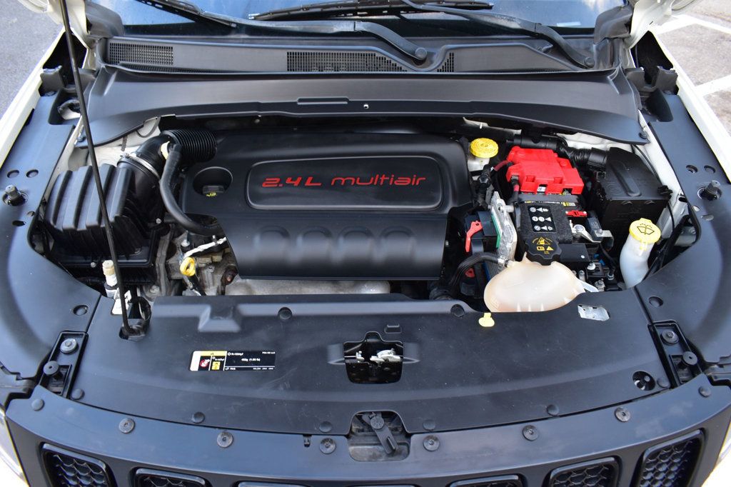2019 Jeep Compass Latitude photo 9