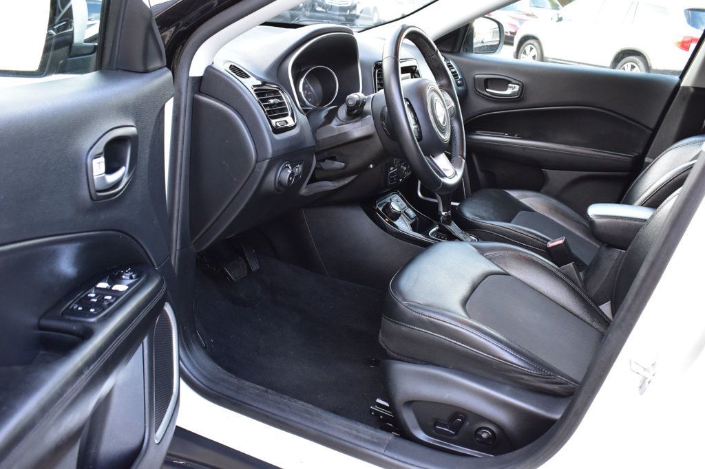 2019 Jeep Compass Latitude photo 12