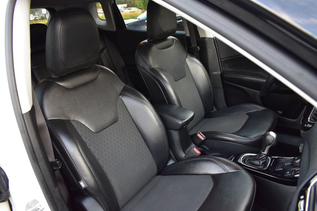 2019 Jeep Compass Latitude photo 14