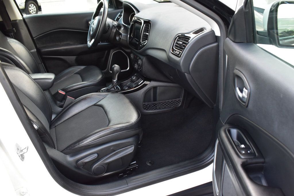 2019 Jeep Compass Latitude photo 15