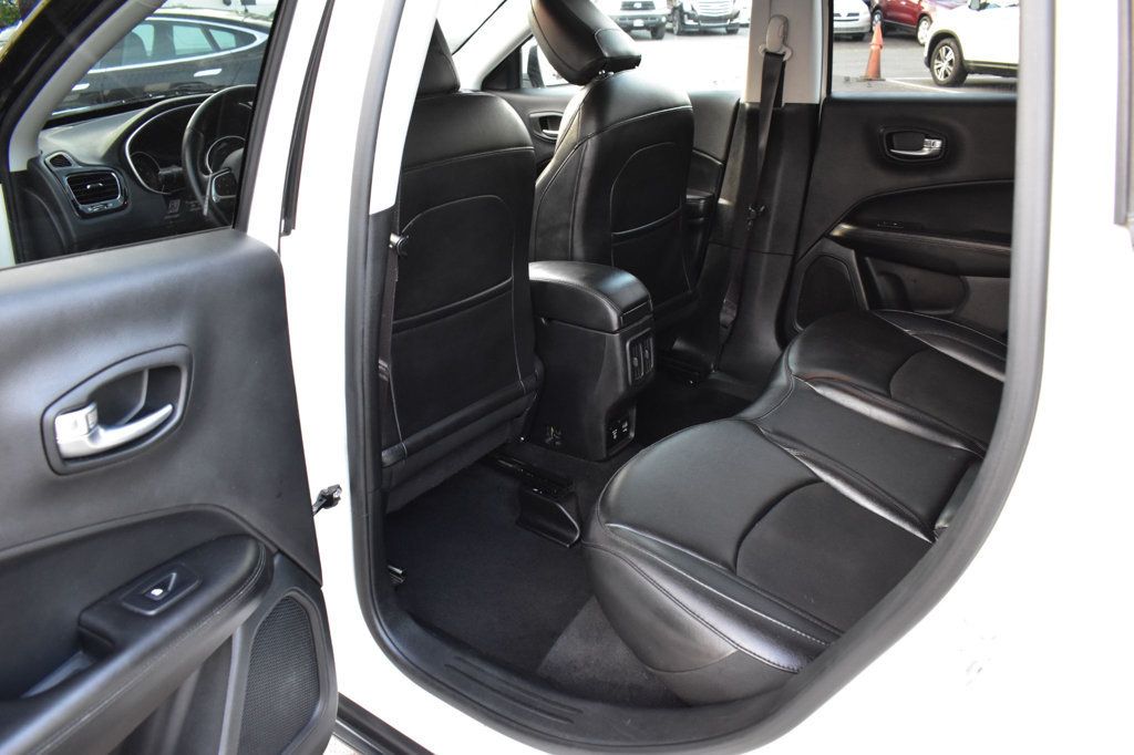 2019 Jeep Compass Latitude photo 18