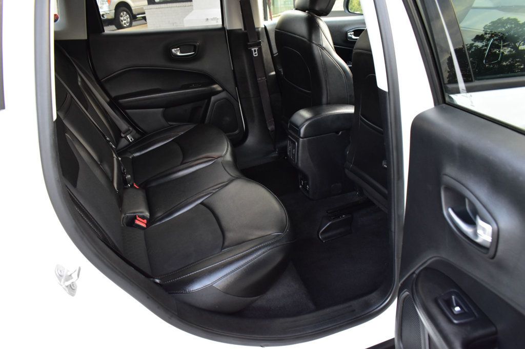 2019 Jeep Compass Latitude photo 19