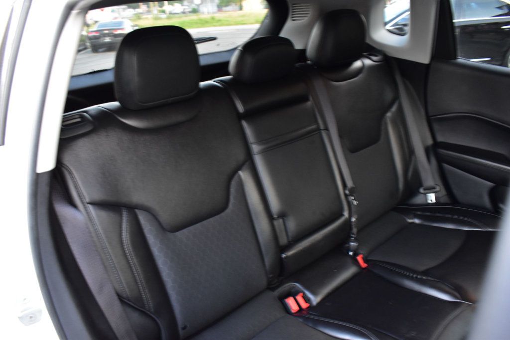 2019 Jeep Compass Latitude photo 20