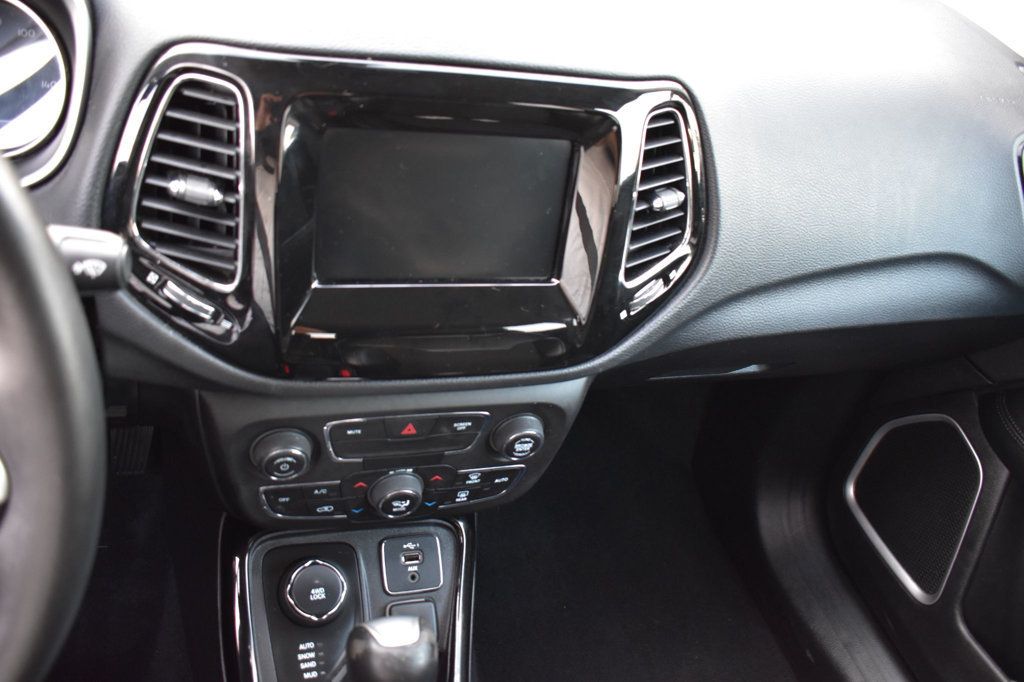 2019 Jeep Compass Latitude photo 30
