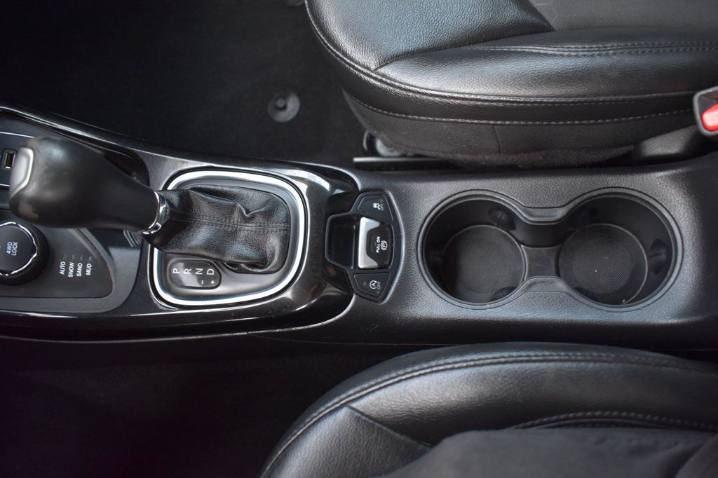 2019 Jeep Compass Latitude photo 32