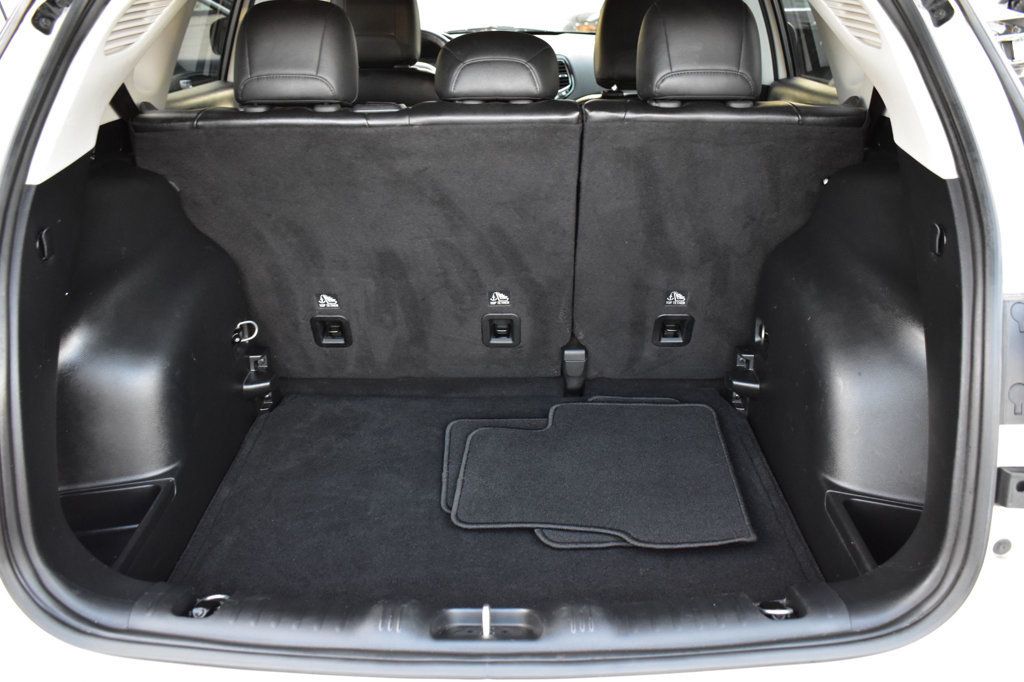 2019 Jeep Compass Latitude photo 36