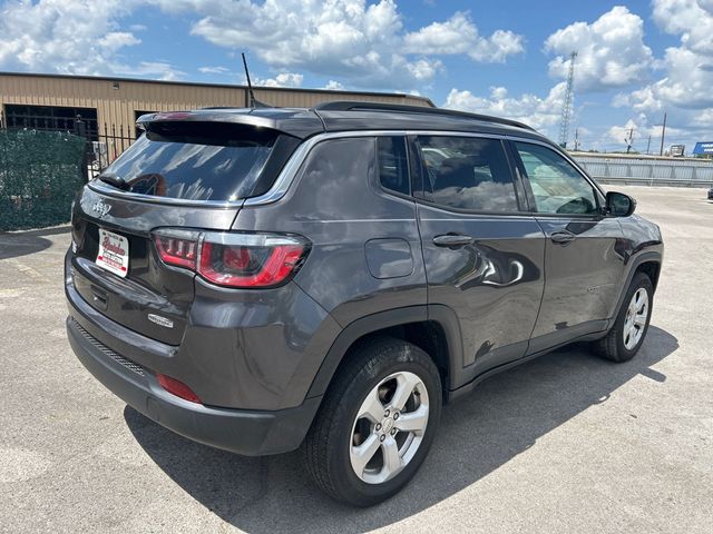 2019 Jeep Compass Latitude 4x4 - 23030270 - 3