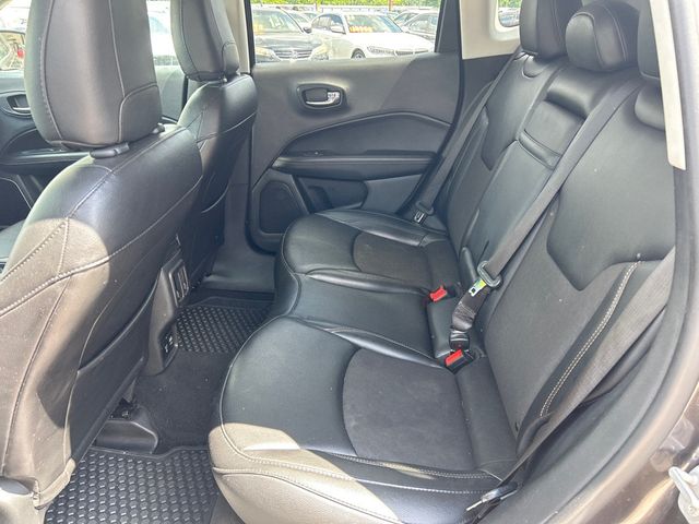 2019 Jeep Compass Latitude 4x4 - 23030270 - 6