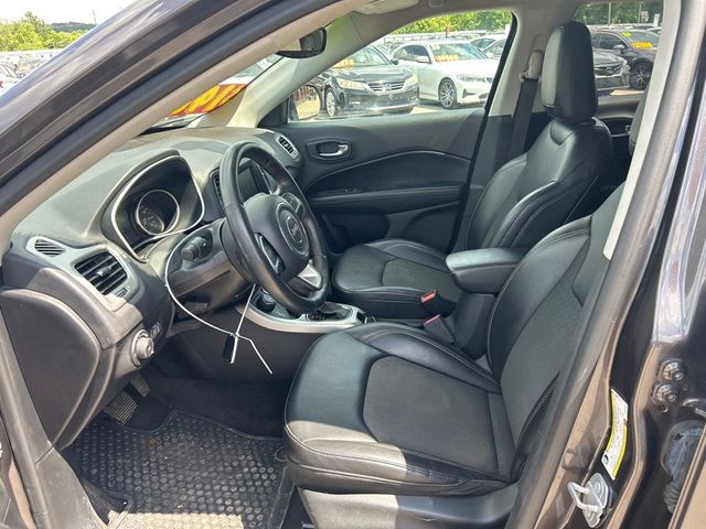 2019 Jeep Compass Latitude 4x4 - 23030270 - 7