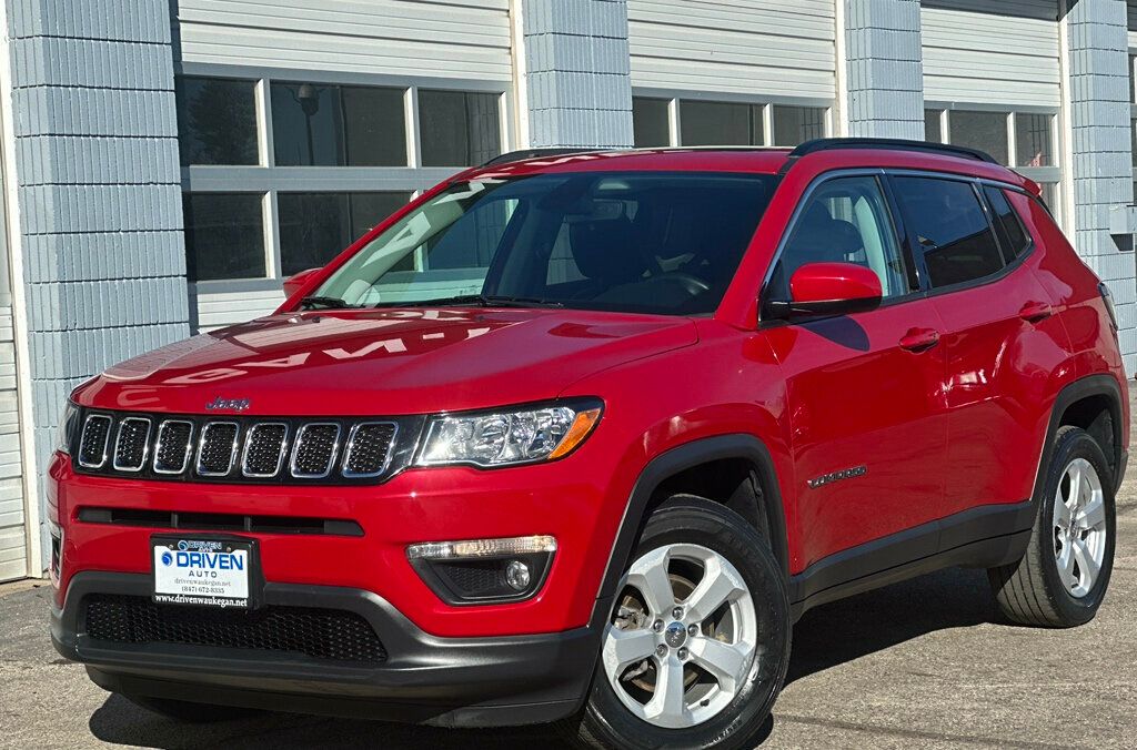 2019 Jeep Compass Latitude 4x4 - 22737405 - 0