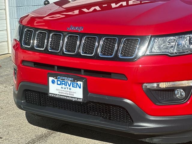 2019 Jeep Compass Latitude 4x4 - 22737405 - 9