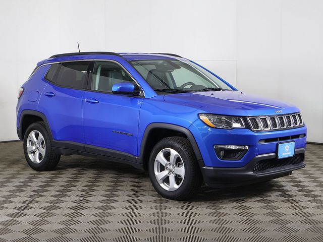2019 Jeep Compass Latitude 4x4 - 23018790 - 1
