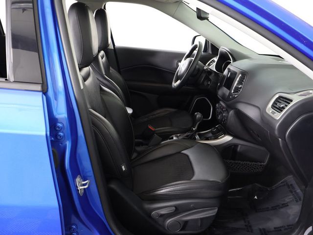 2019 Jeep Compass Latitude 4x4 - 23018790 - 27
