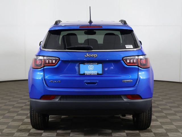 2019 Jeep Compass Latitude 4x4 - 23018790 - 8