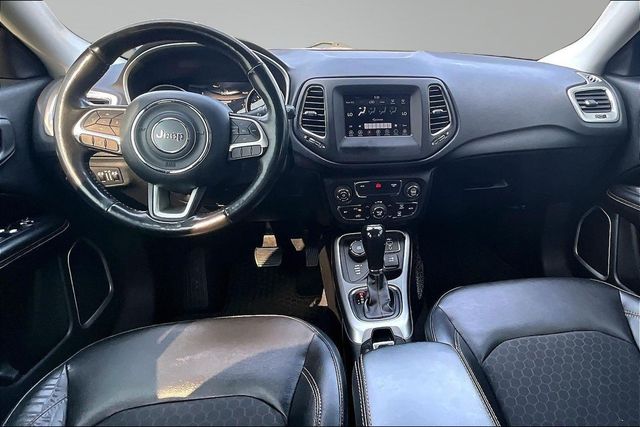 2019 Jeep Compass Latitude 4x4 - 23065989 - 18