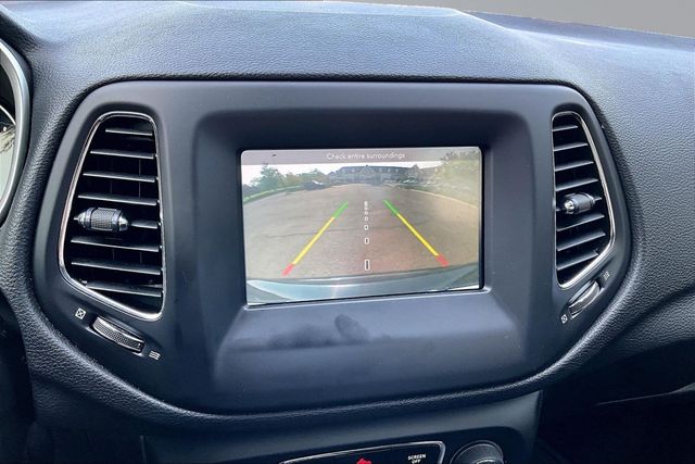 2019 Jeep Compass Latitude 4x4 - 23065989 - 26