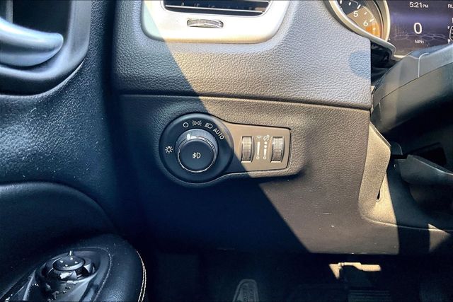 2019 Jeep Compass Latitude 4x4 - 23065989 - 27