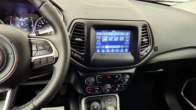 2019 Jeep Compass Latitude 4x4 - 23026181 - 16