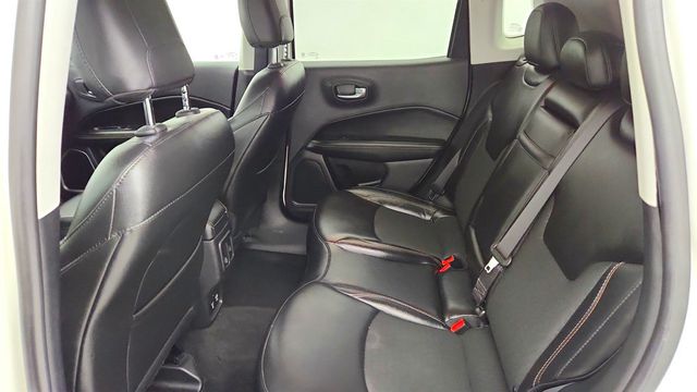 2019 Jeep Compass Latitude 4x4 - 23026181 - 19