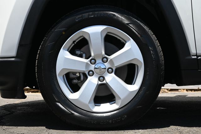 2019 Jeep Compass Latitude FWD - 23057586 - 8