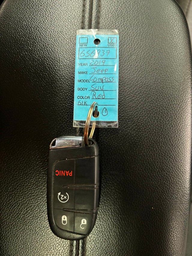 2019 Jeep Compass Limited 4x4 - 22961851 - 38