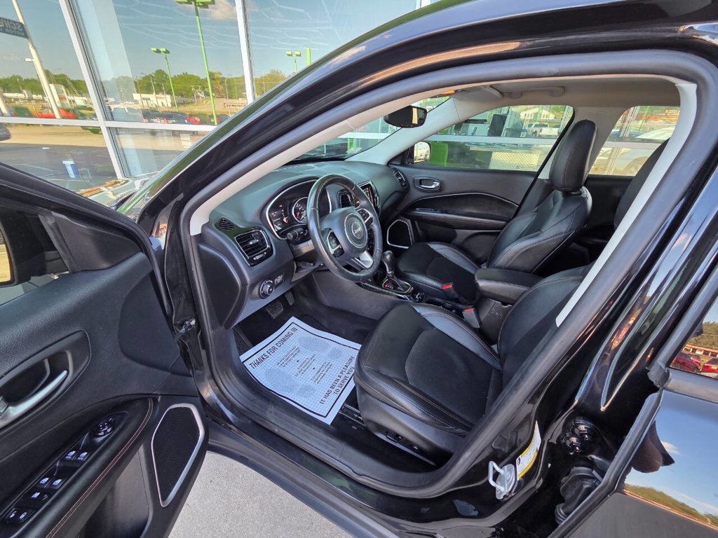 2019 Jeep Compass Limited photo 9