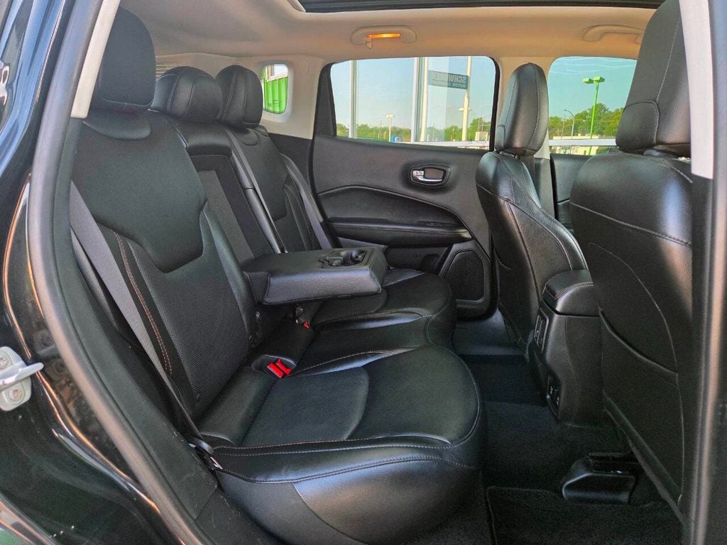 2019 Jeep Compass Limited photo 19