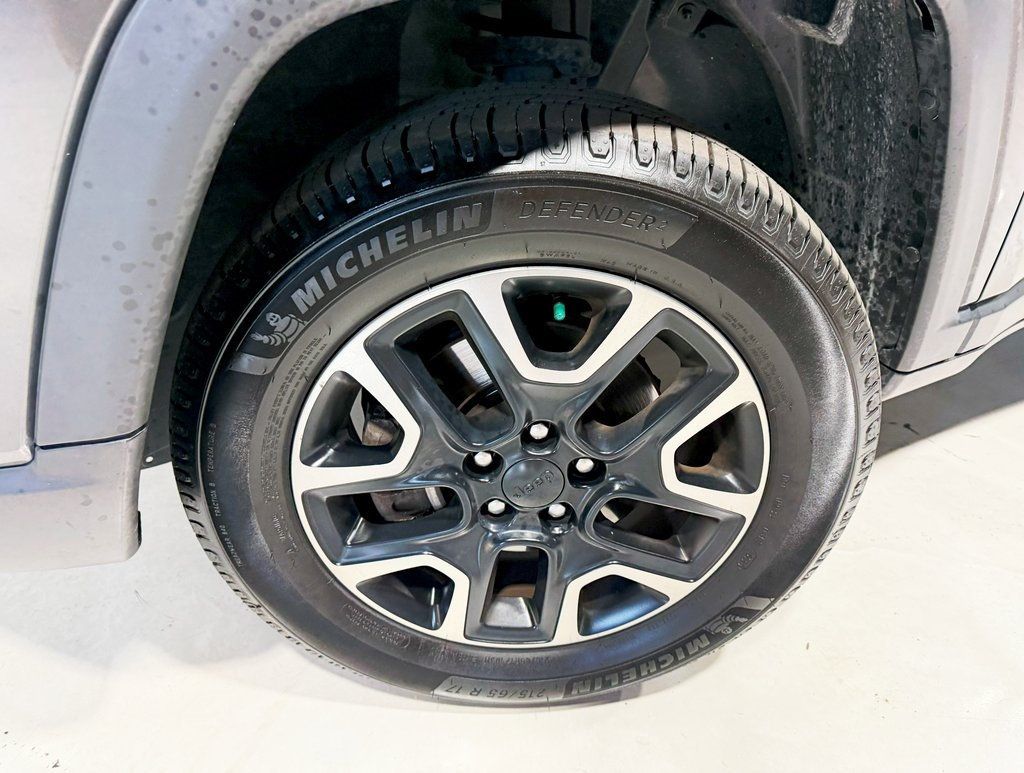 2019 Jeep Compass Trailhawk photo 2