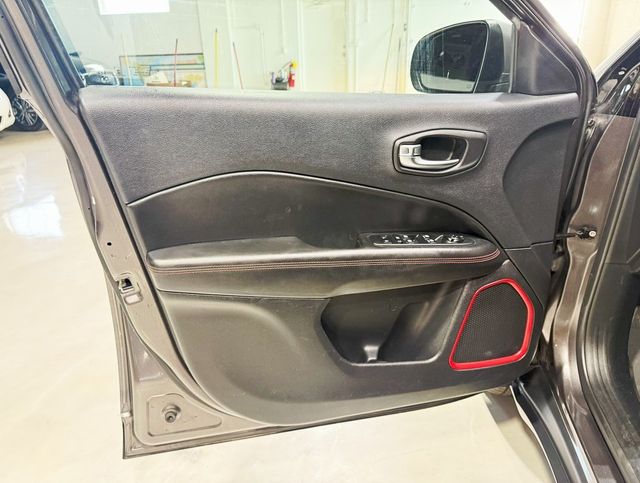 2019 Jeep Compass Trailhawk 4x4 - 22972198 - 25