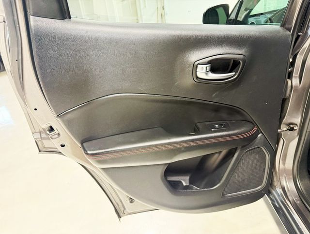 2019 Jeep Compass Trailhawk 4x4 - 22972198 - 30