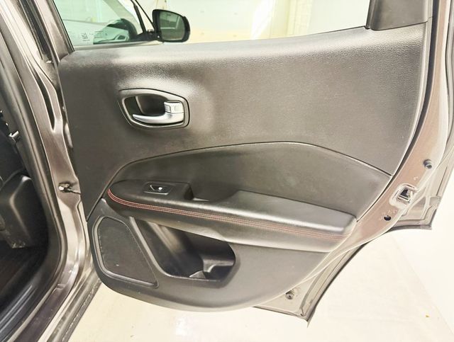 2019 Jeep Compass Trailhawk 4x4 - 22972198 - 33