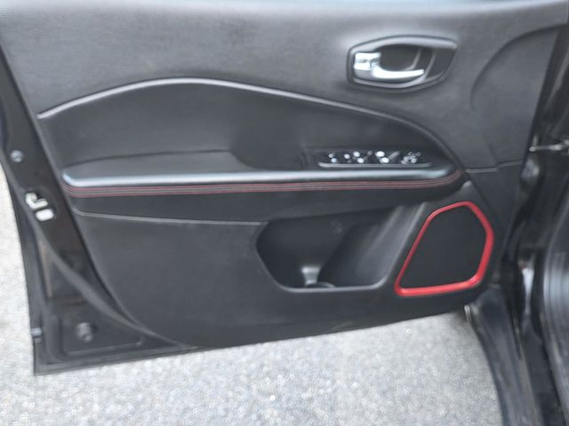 2019 Jeep Compass Trailhawk 4x4 - 22929233 - 30