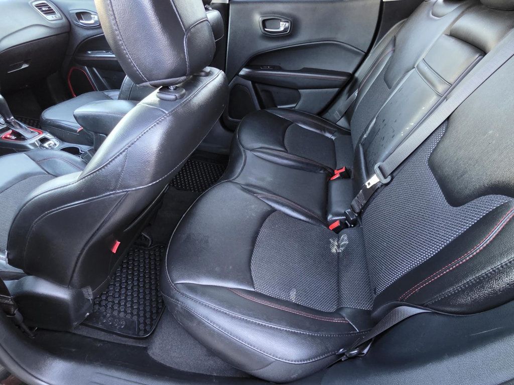 2019 Jeep Compass Trailhawk Sport photo 3