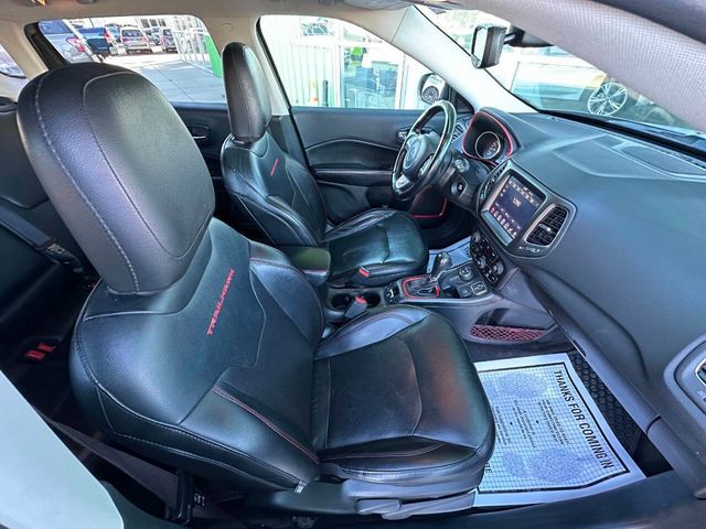 2019 Jeep Compass Trailhawk 4x4 - 22943143 - 18