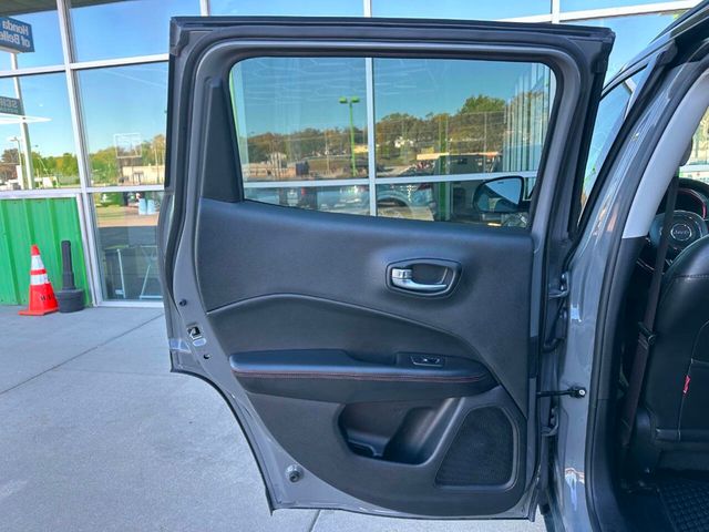 2019 Jeep Compass Trailhawk 4x4 - 22943143 - 21