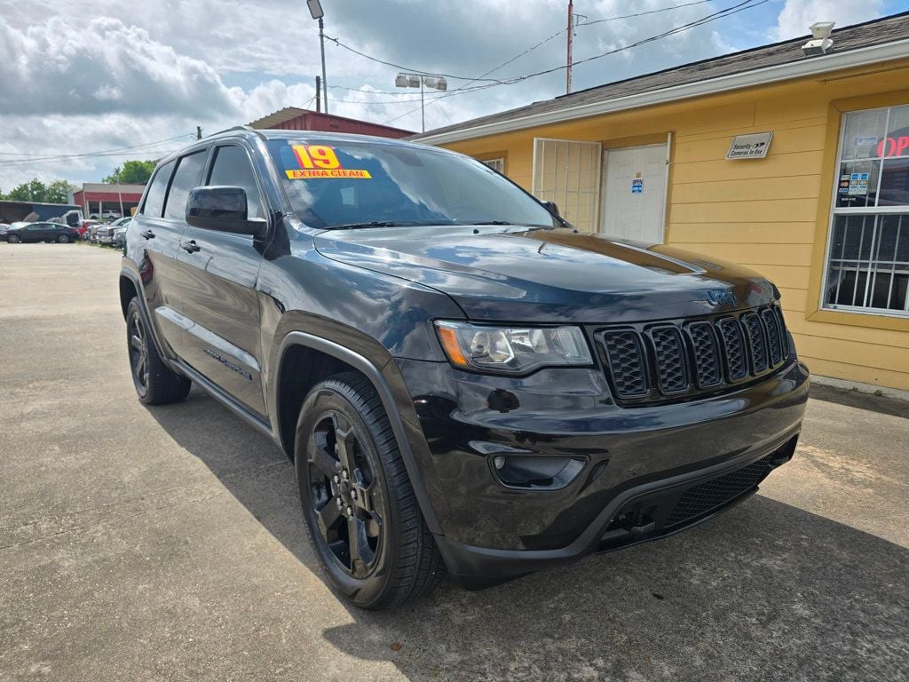 2019 Jeep Grand Cherokee  - 23037430 | Video 1
