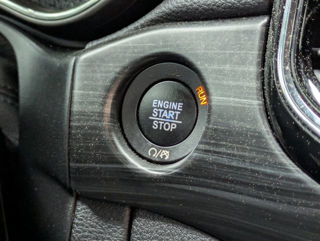 2019 Jeep Grand Cherokee  - 22996240 - 29