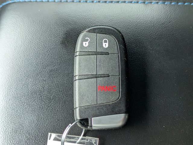 2019 Jeep Grand Cherokee  - 22996240 - 30