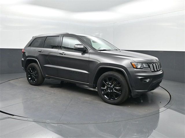 2019 Jeep Grand Cherokee Altitude 4x2 - 22921161 - 32