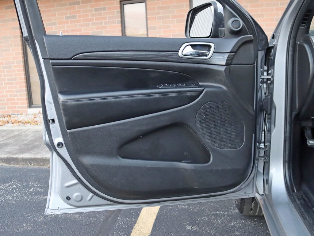 2019 Jeep Grand Cherokee Altitude 4x4 - 22952835 - 23