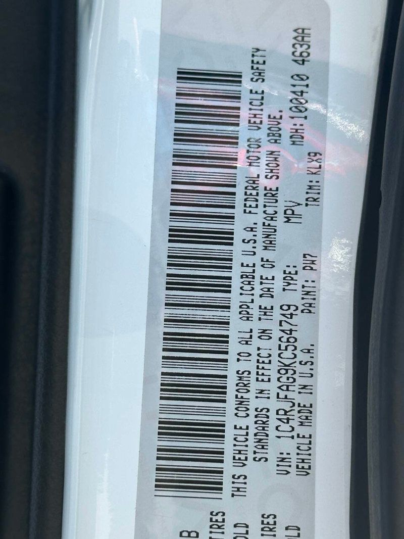 2019 Jeep Grand Cherokee Altitude 4x4 - 22901083 - 13