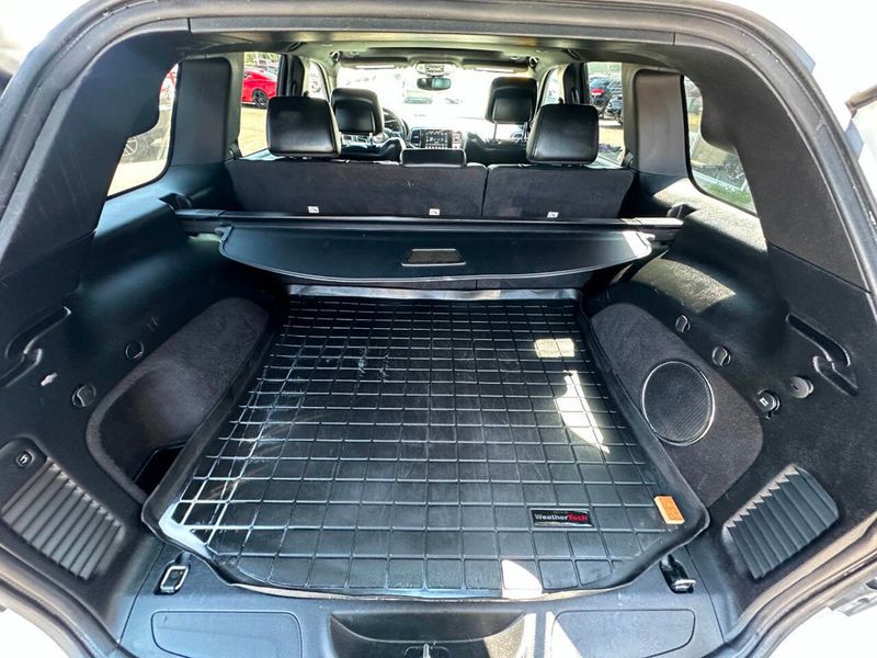 2019 Jeep Grand Cherokee Altitude 4x4 - 22901083 - 17