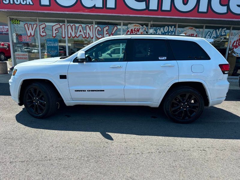 2019 Jeep Grand Cherokee Altitude 4x4 - 22901083 - 1