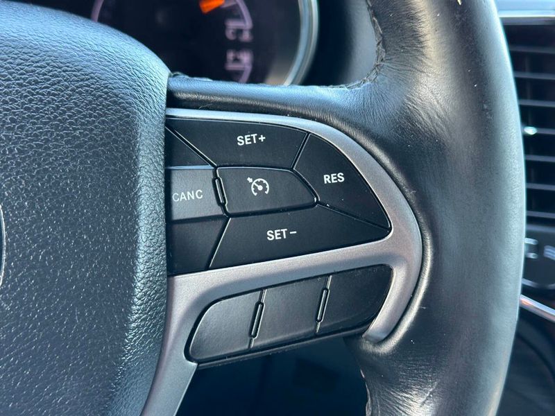 2019 Jeep Grand Cherokee Altitude 4x4 - 22901083 - 30