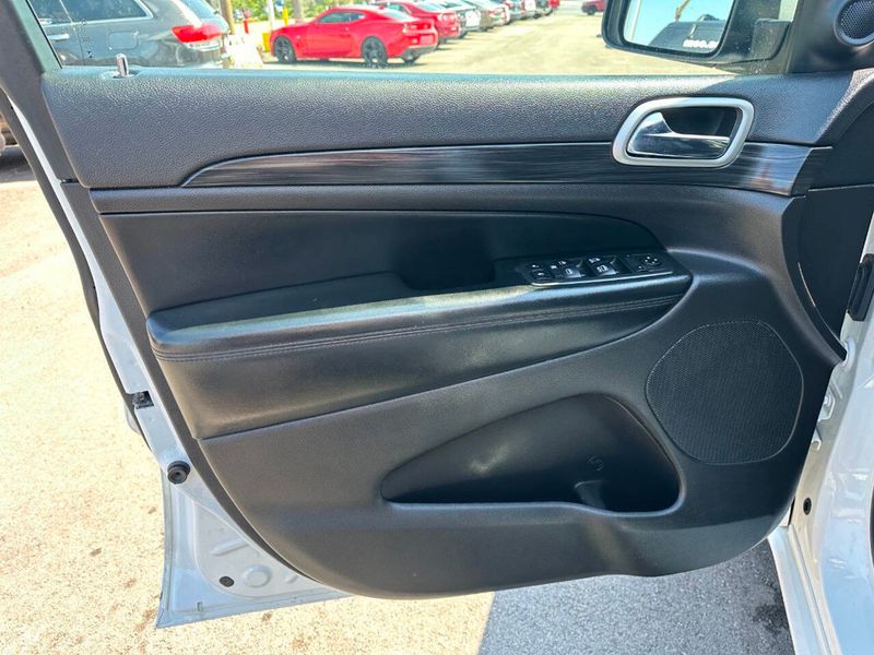 2019 Jeep Grand Cherokee Altitude 4x4 - 22901083 - 8