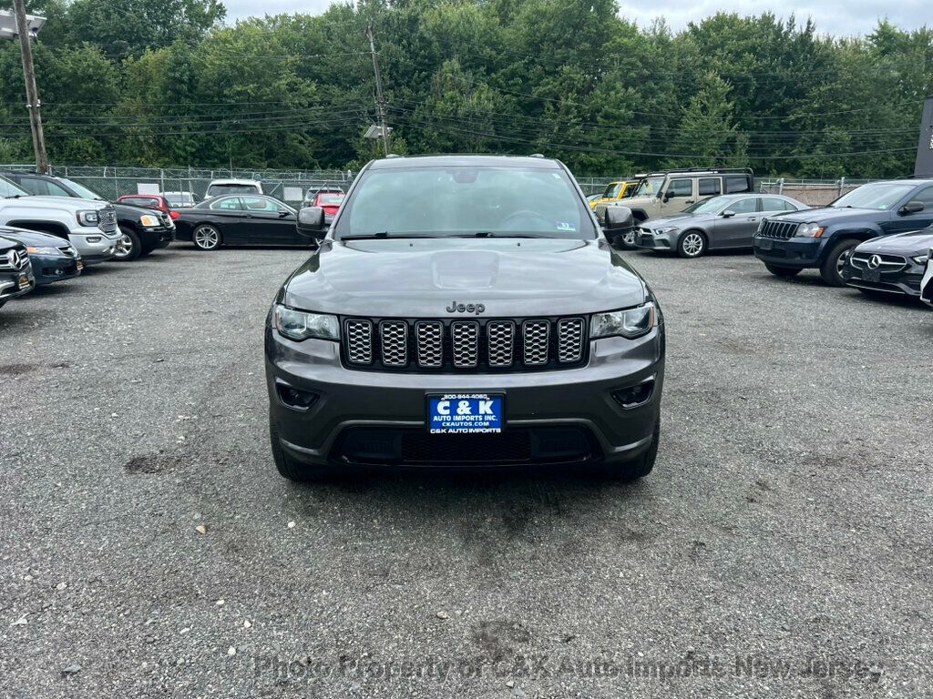 2019 Jeep Grand Cherokee Altitude photo 14