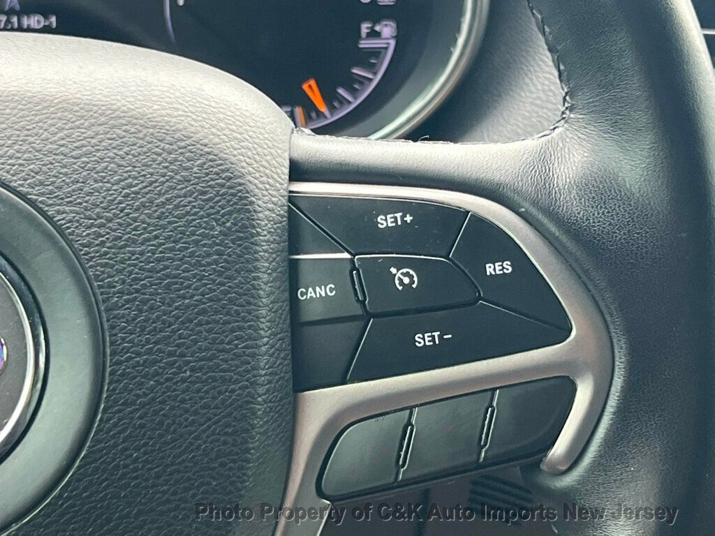 2019 Jeep Grand Cherokee Altitude photo 23