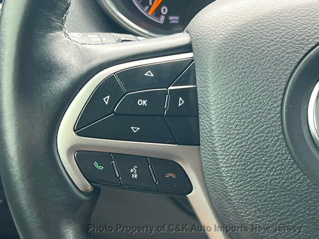 2019 Jeep Grand Cherokee Altitude photo 24